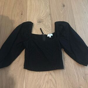 Socialite puffs sleeve eyelet blouse